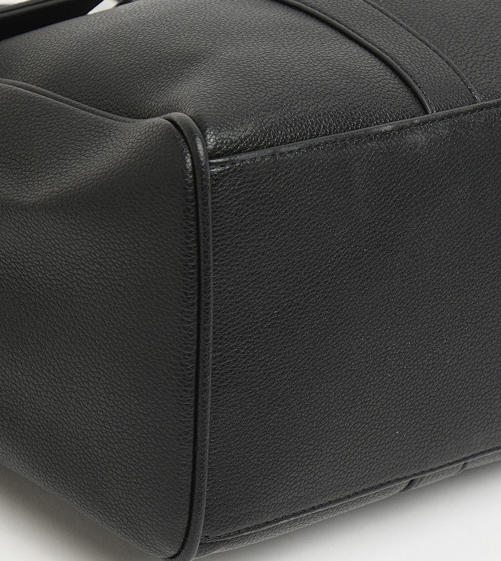 Black Women's Everyday Tote Bag - view 4