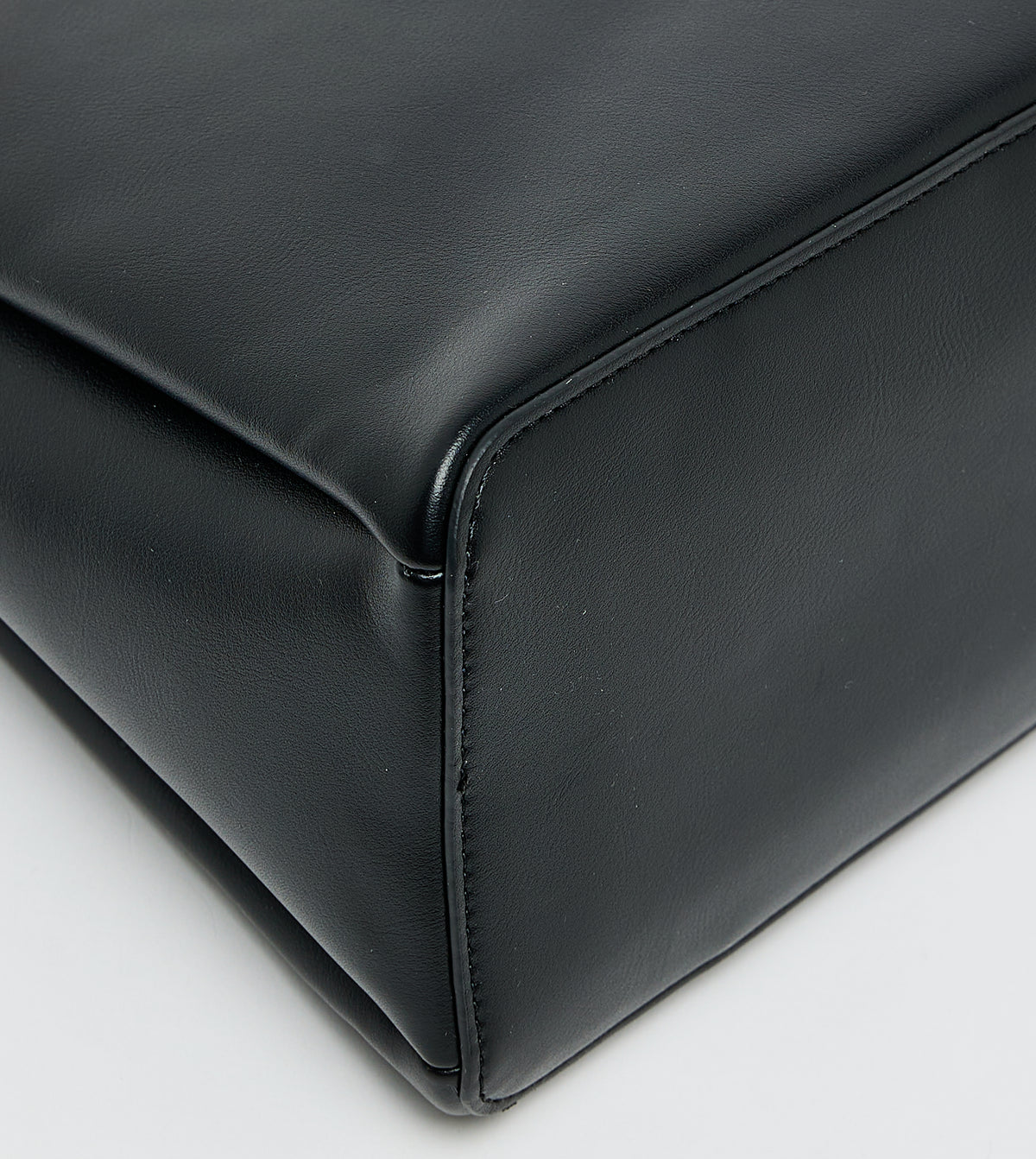 Women's Black Essential Tote Bag - view 4