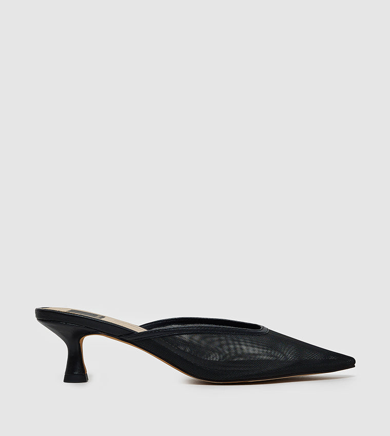 CLEO ONYX FLAT SANDALS