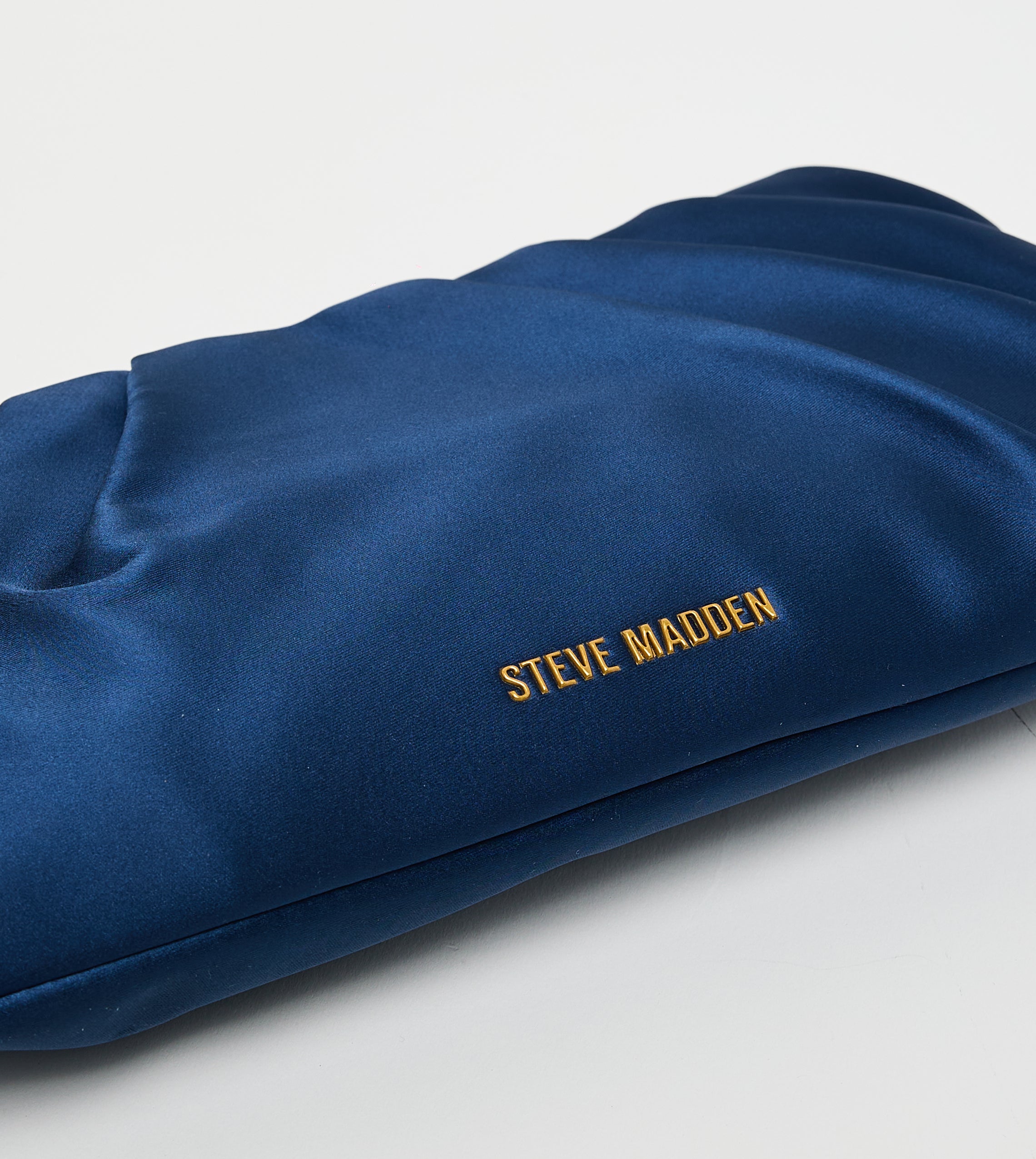 Btrophy Blue Women's Clutches