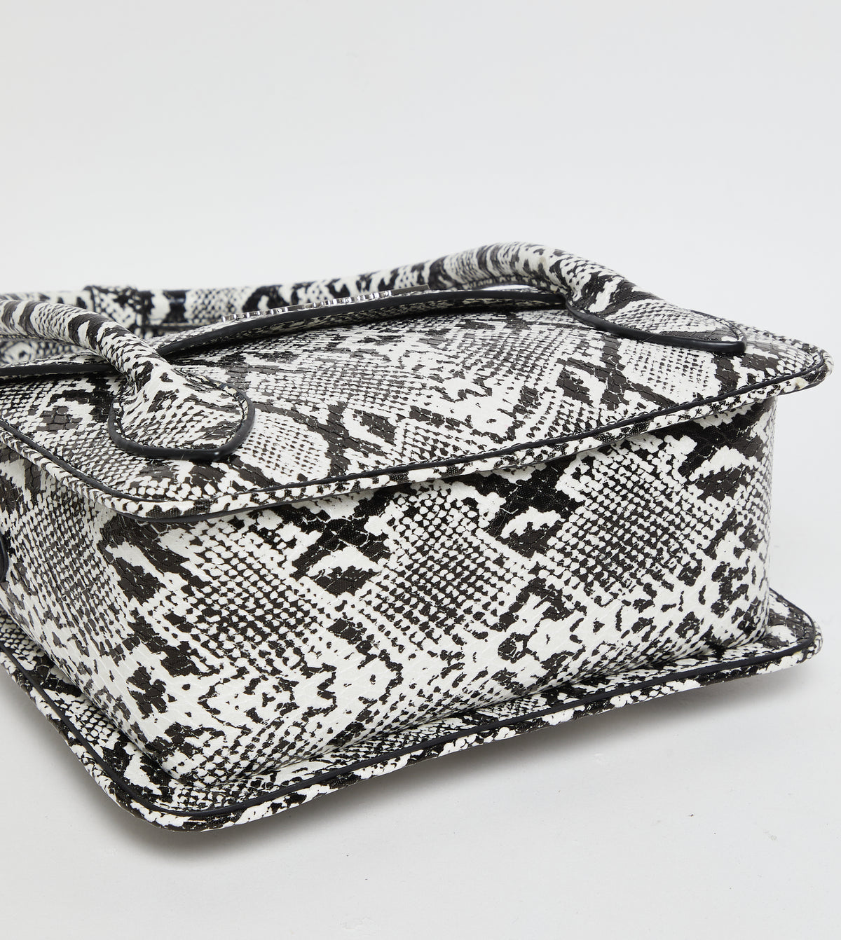 Bhex-e Black/White Women's Satchel Bag - view 6