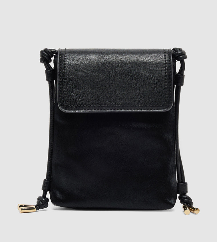 KYRA BLACK CROSSBODY