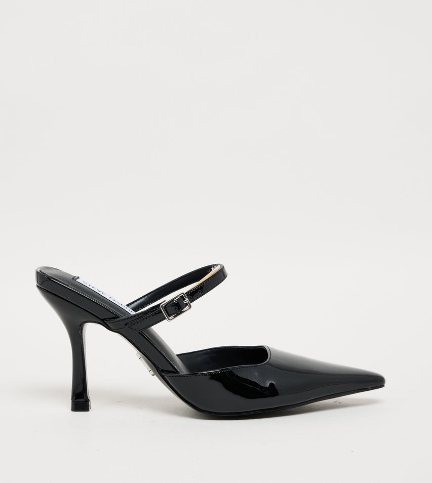 BRECKI BLK PATENT HEELS