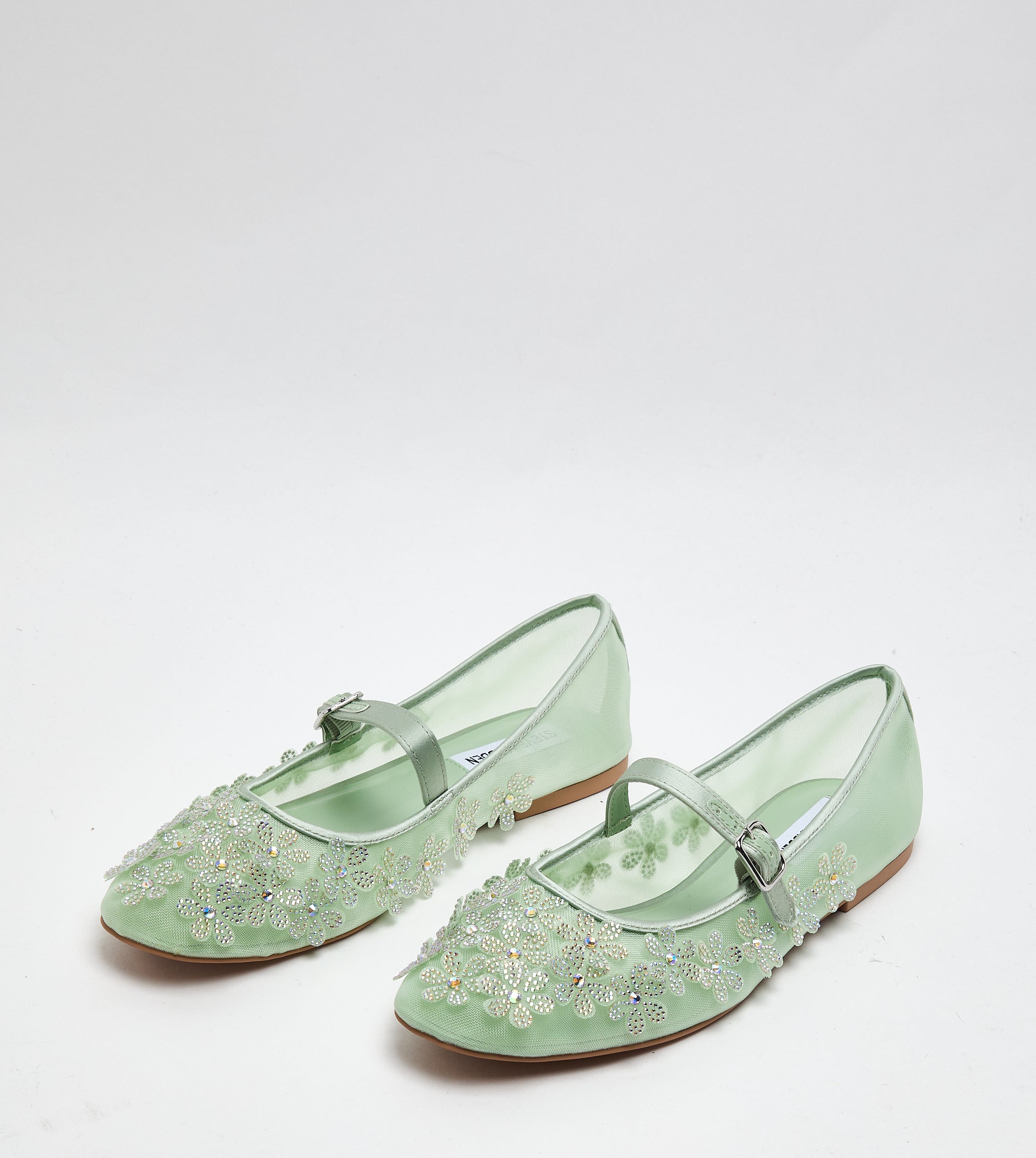 Wildlife Women's Green Ballet Flats - view 5