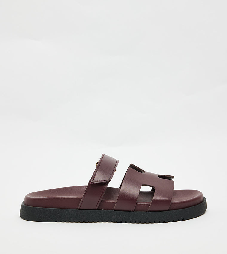 MAYVEN-CN DARK CHERRY LACQUER FLAT SANDALS
