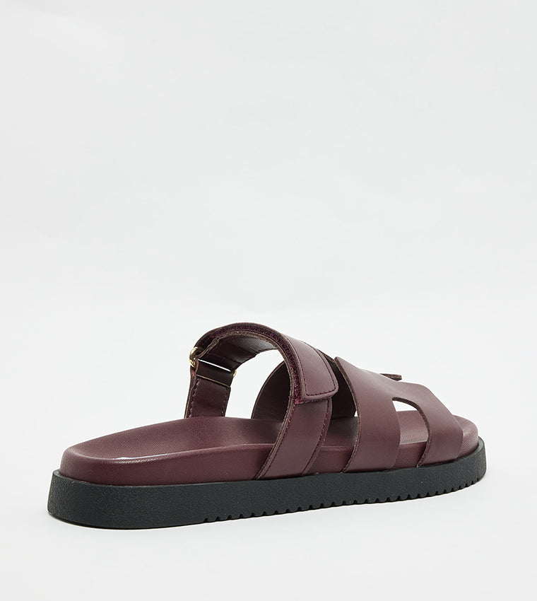 MAYVEN-CN DARK CHERRY LACQUER FLAT SANDALS