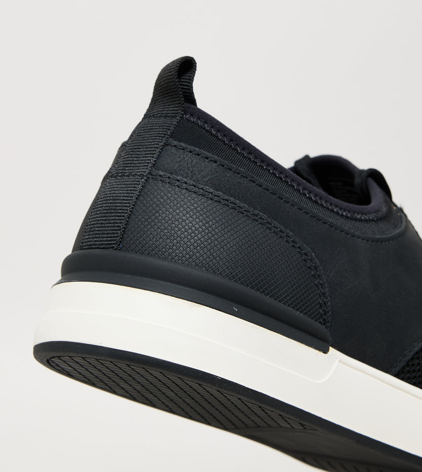 MDOLLEN BLACK SNEAKERS - view 2