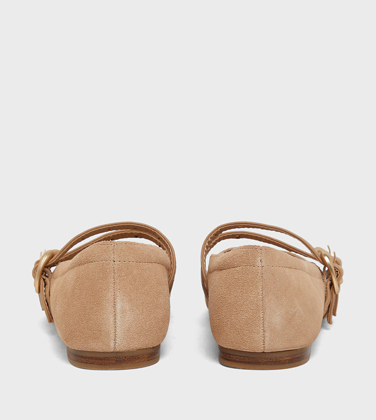 Arista Grommet Camel Women's Flat Sandals - view 5