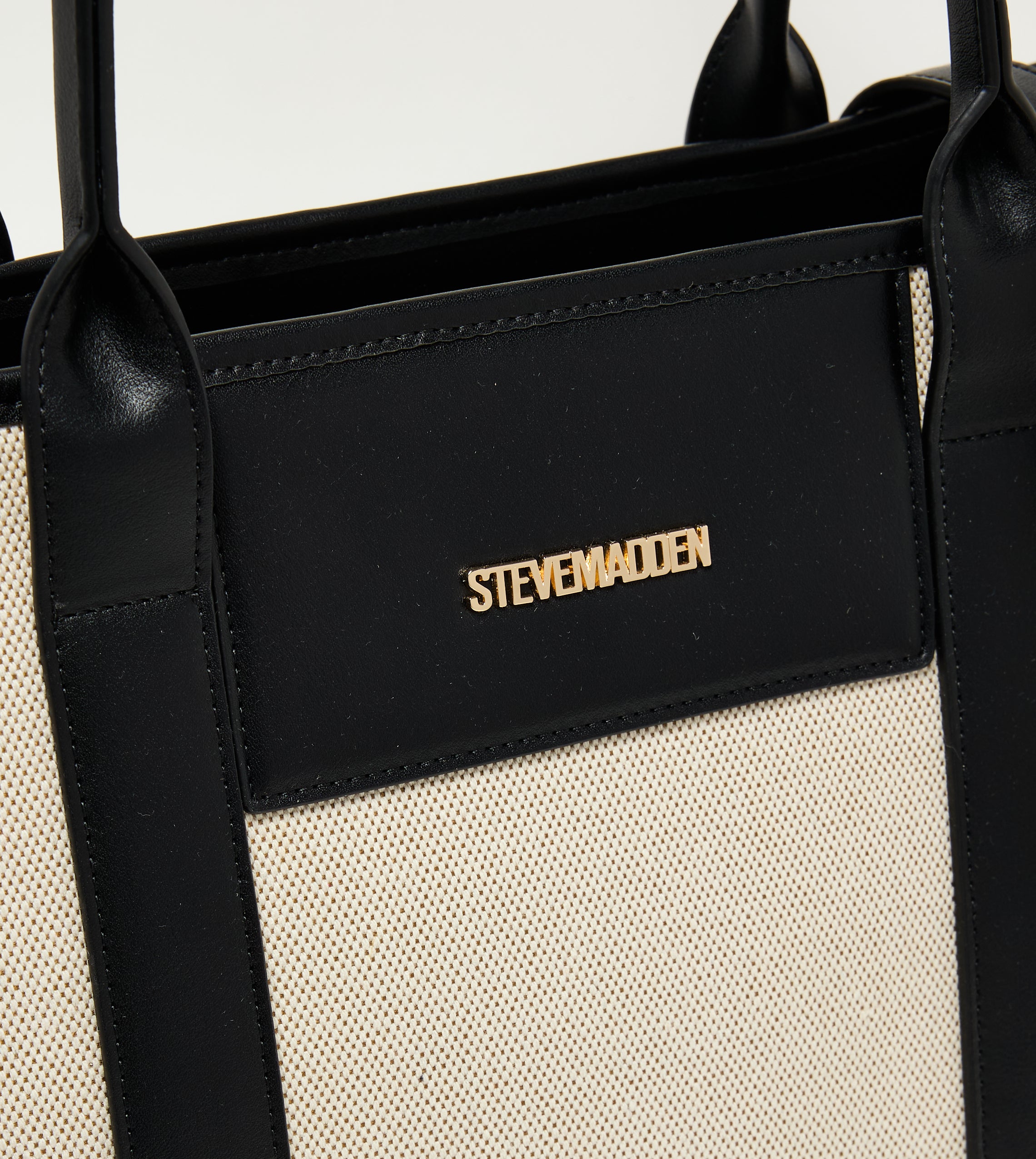 MINIMALIST BLACK TOTE BAG
