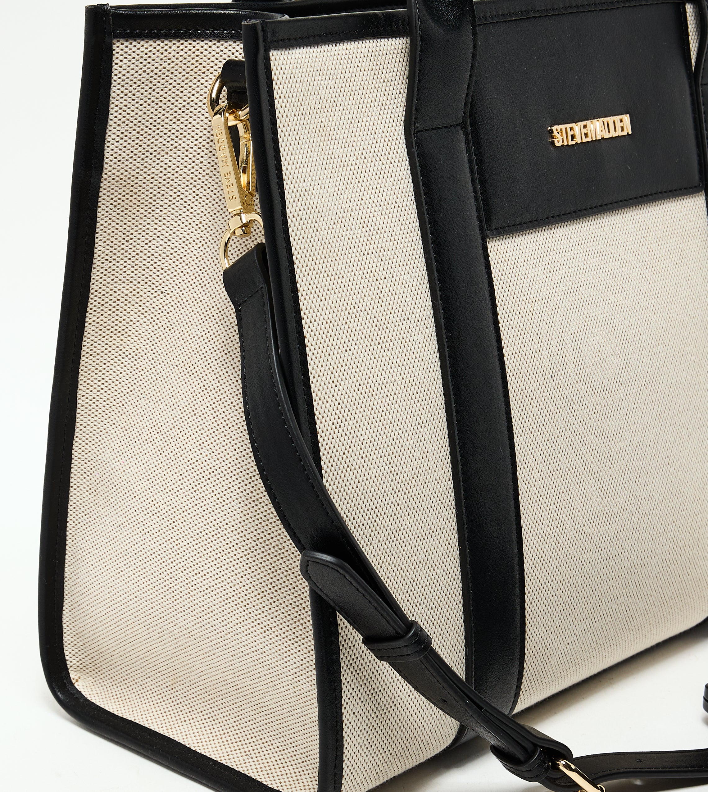 MINIMALIST BLACK TOTE BAG