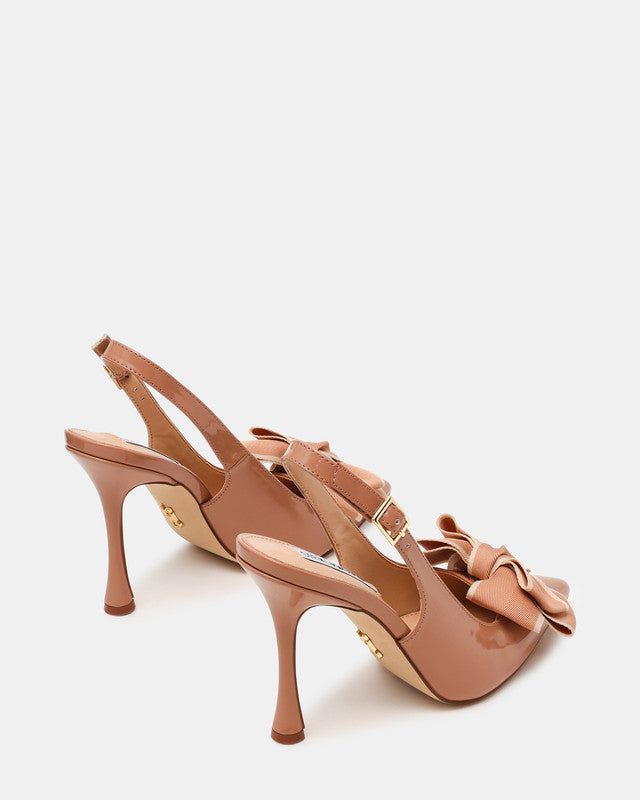 Steve Madden Balina Women's Tan Pumps - pair three-quarter view
