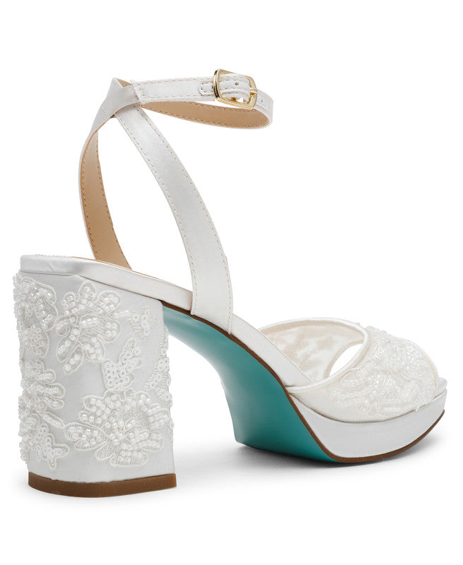 SB-Junie Women's Ivory Heeled Sandals - view 2