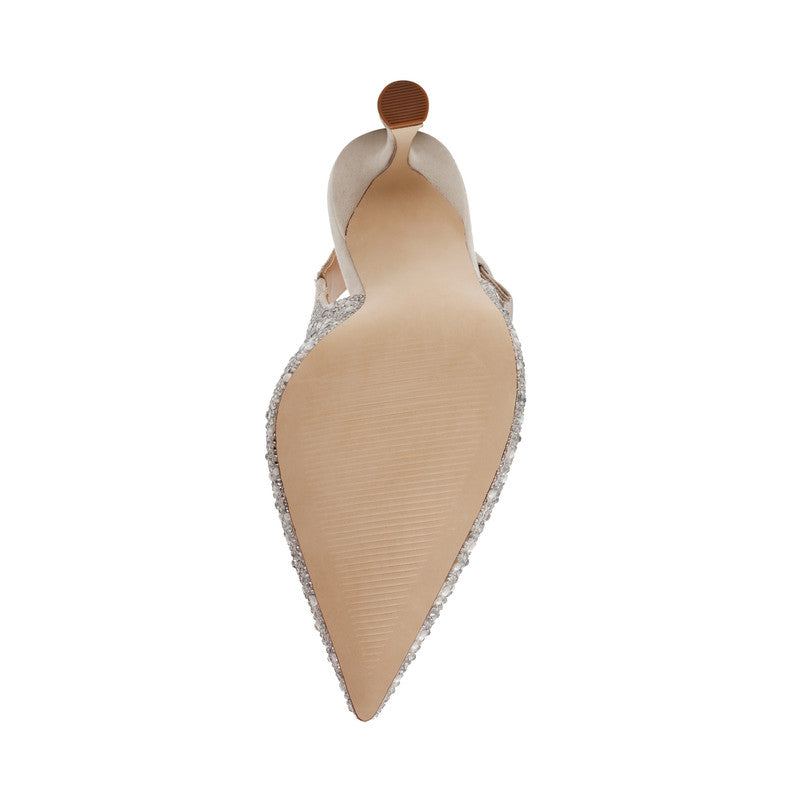 Steve Madden Brylie Women's White Pumps - outsole view