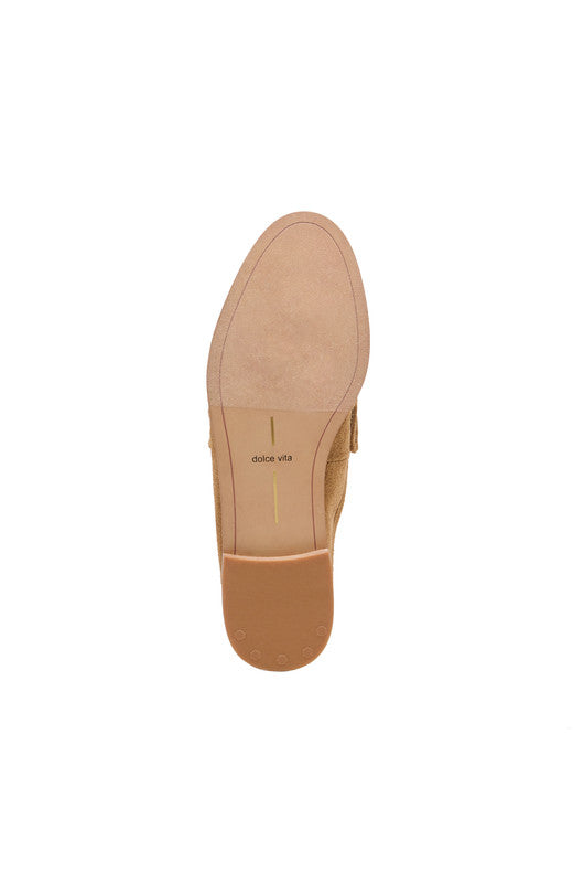 Betzy Lt Brown Women's Flats - view 5