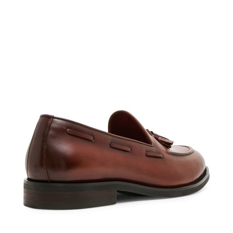 Steve Madden Elgin Men's Tan Leather Loafers - rear three-quarter view