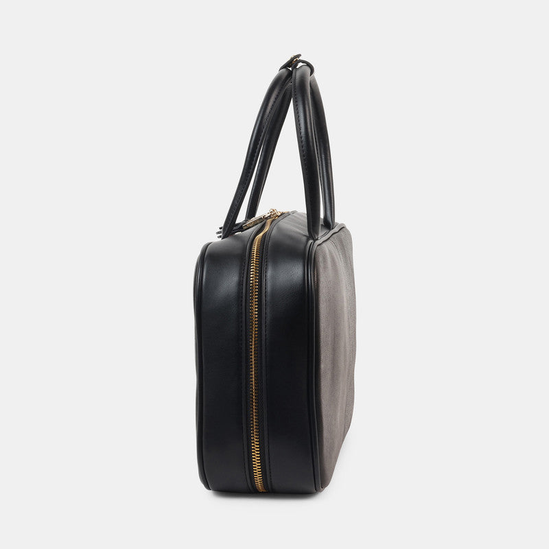 HARLOWE BLACK SHOULDER BAG