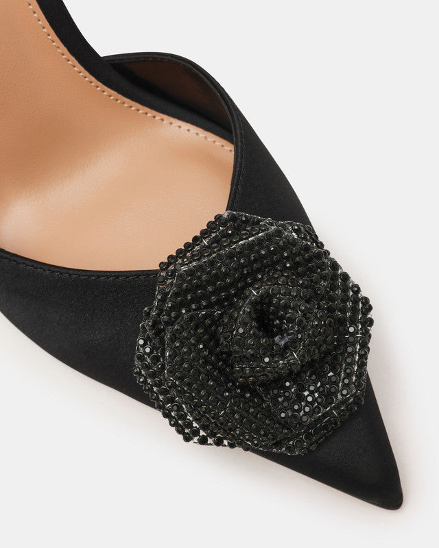 Steve Madden Lysandra Women's Black Pumps - toe detail close-up - view 3