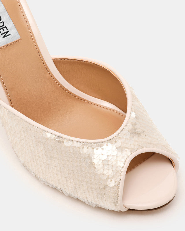 Steve Madden Rollout Women's Ivory Heeled Sandals - toe detail close-up - view 4