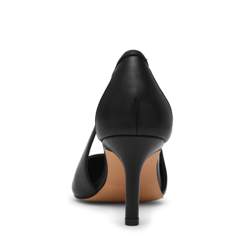 Steve Madden Altra women's black leather heels, back view