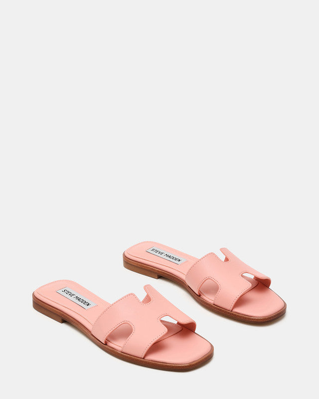 Steve Madden Hadyn Women's Baby Pink Blush Flat Sandals - pair three-quarter view