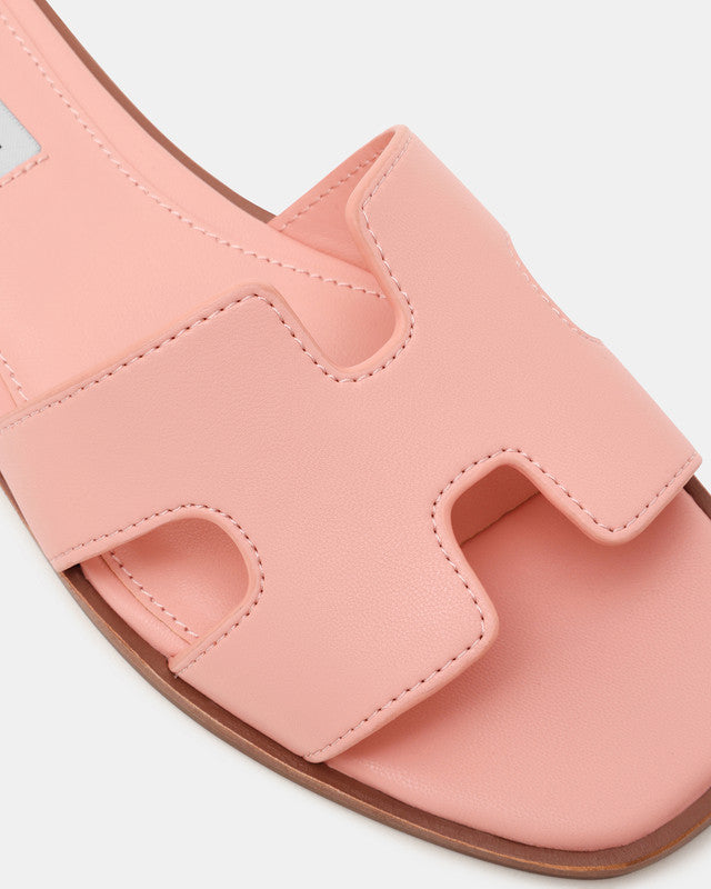 Steve Madden Hadyn Women's Baby Pink Blush Flat Sandals - strap detail close-up - view 4