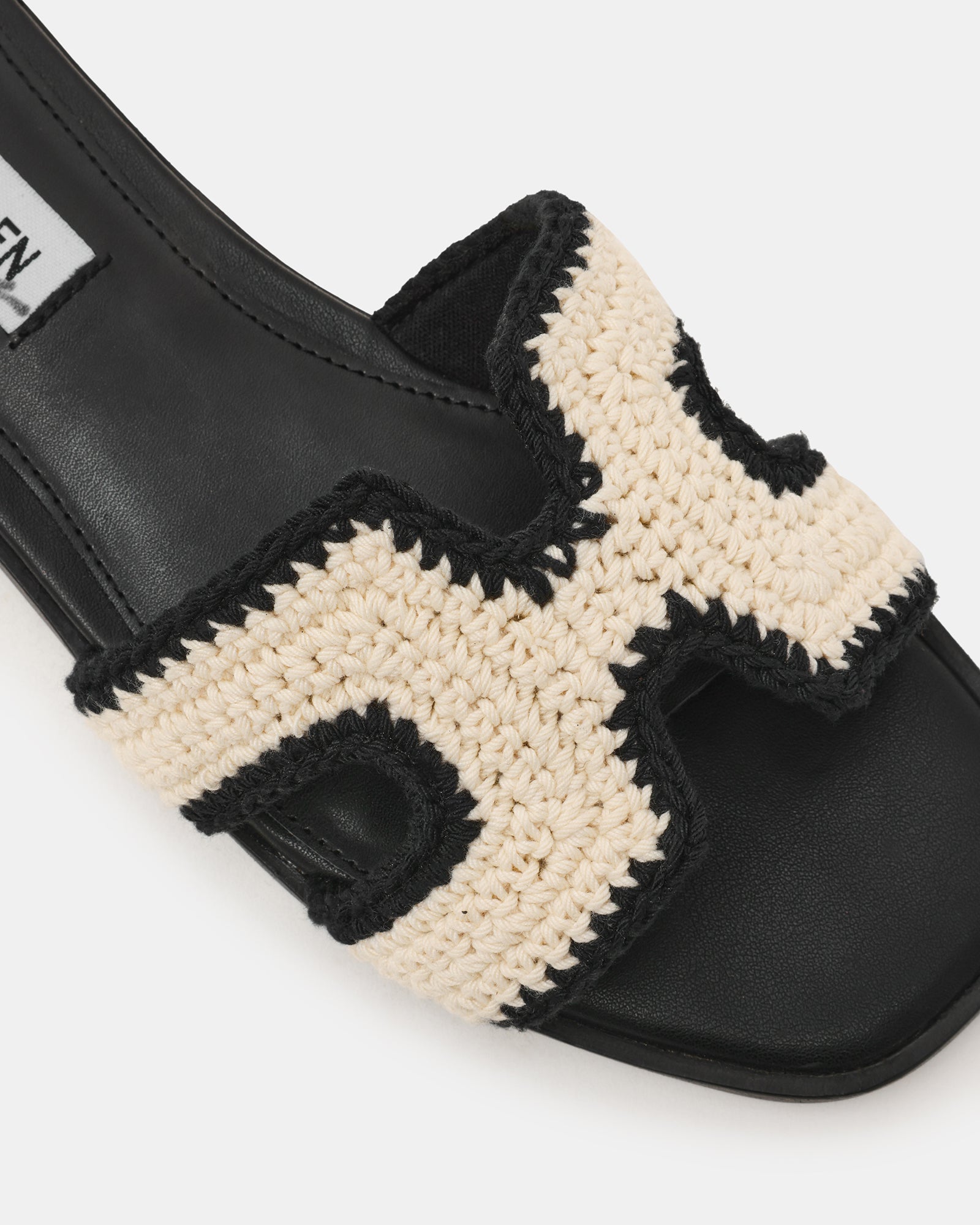 Hadyn-Cnw Women Black Flat Sandals - view 5