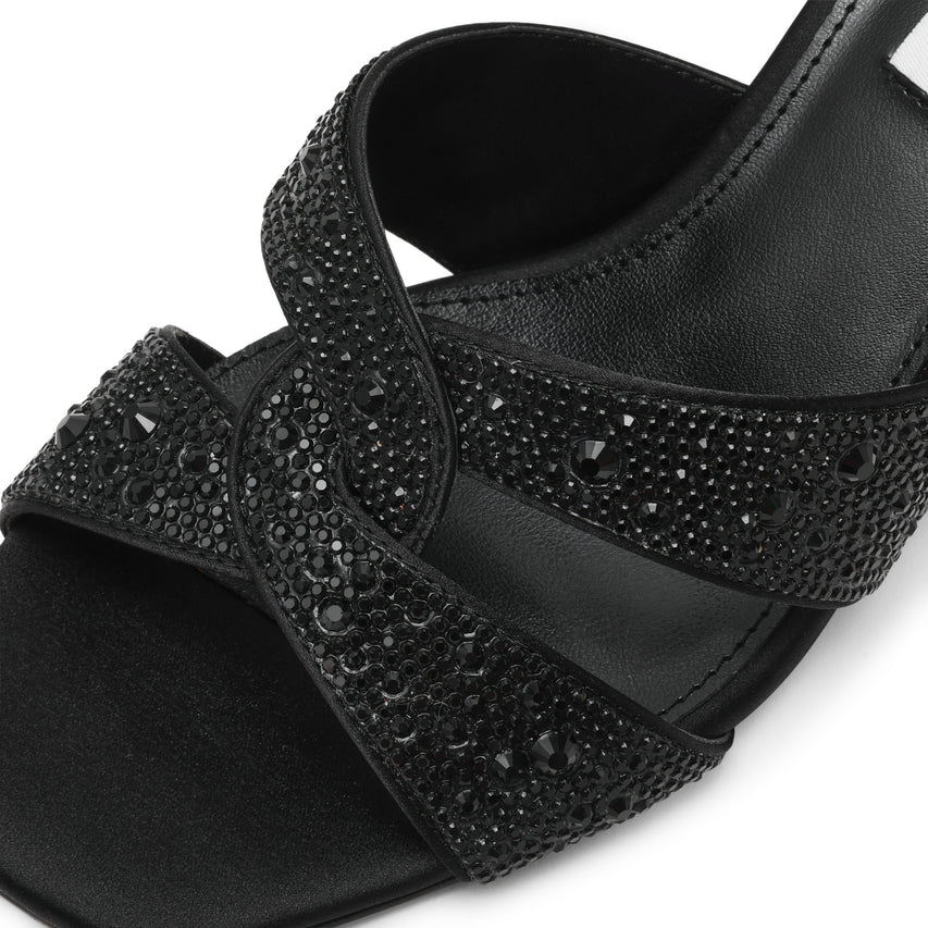 INSTEP BLACK - view 2